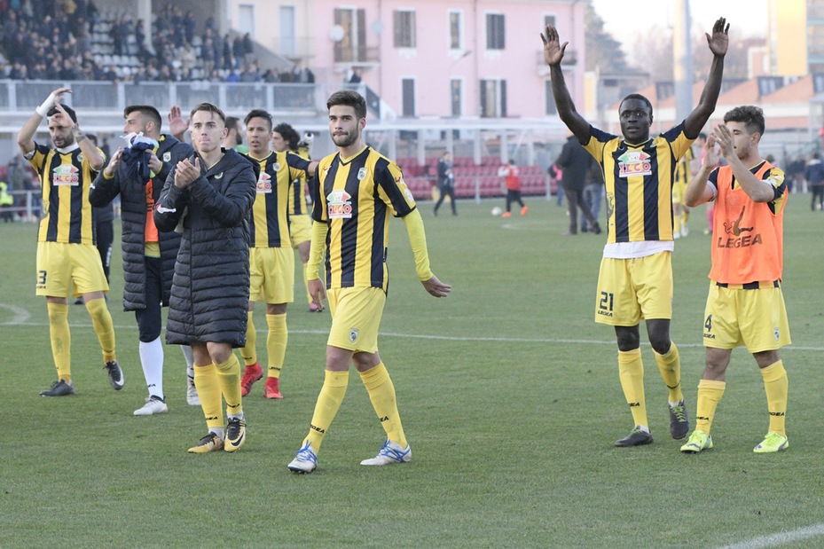 Calciomercato Viterbese, preso De Vito dal Siracusa