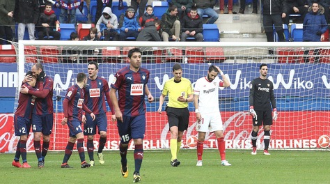Dolorosa manita per Montella: Eibar-Siviglia 5-1