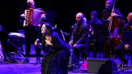 Al Sala Umberto ecco gli appunti di viaggio di Lina Sastri