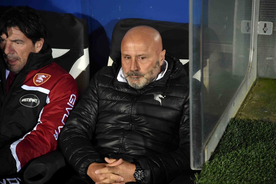 Salernitana: Colantuono vacilla. Pronti Bollini o Tramezzani