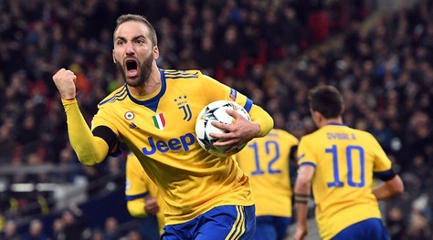 Champions League, Tottenham-Juventus 1-2: Higuain e Dybala show