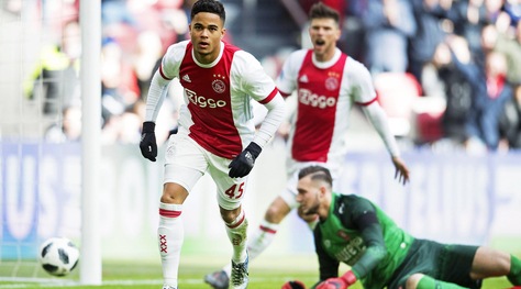 Roma, Kluivert: la pista è aperta