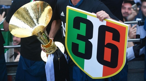 La Procura di Napoli apre un fascicolo sui 36 scudetti della Juventus