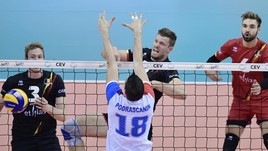 Volley: Superlega, Ravenna tessera il centrale Verhees