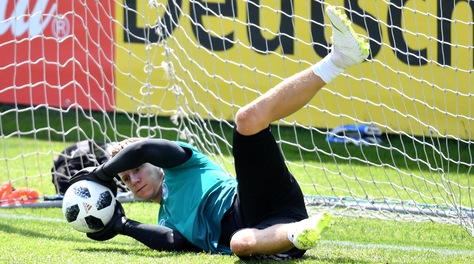 Roma, c'è Leno se Alisson dovesse partire