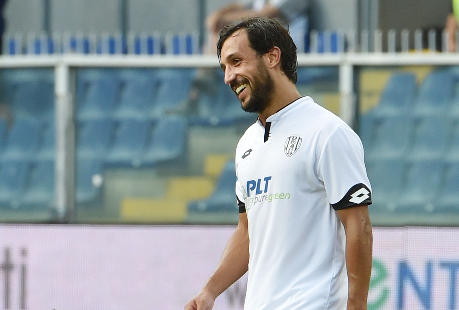 Calciomercato Chievo e Verona: derby per Laribi