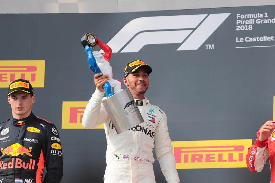 F1, Hamilton stacca tutti nelle quote per la vittoria