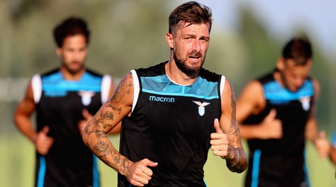 Lazio, ufficiale Acerbi: contratto quinquennale