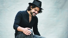 Apriti Cielo – Il gran finale: arriva Mannarino