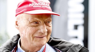Niki Lauda è gravissimo dopo un trapianto di polmone