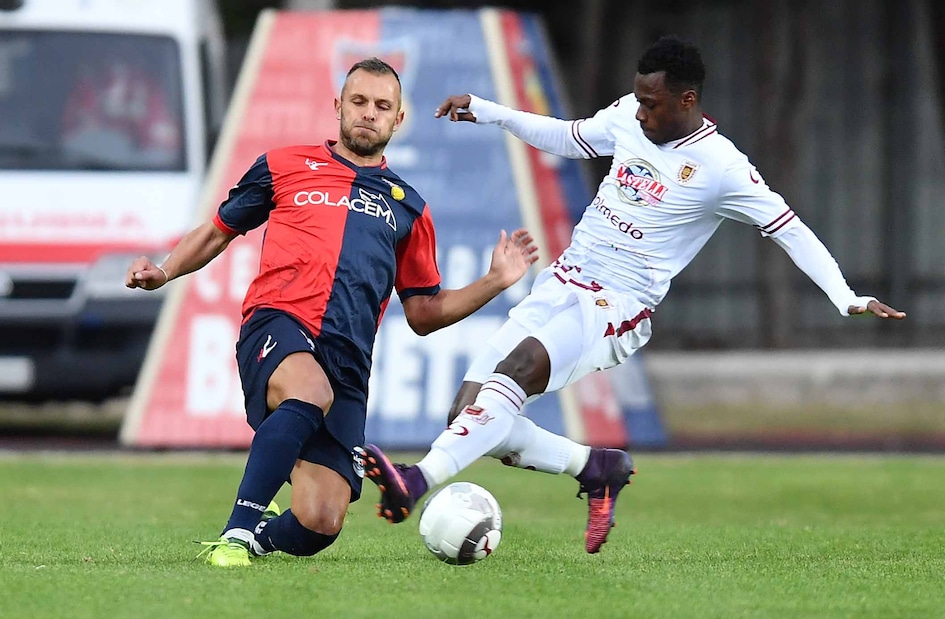 Calciomercato Chievo, ceduti Bobb e Bartulovic