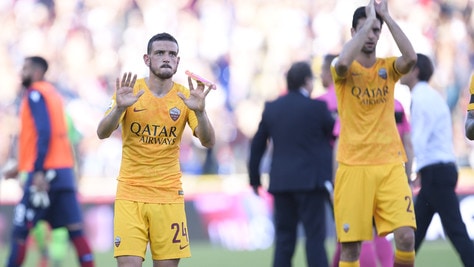 Roma contestata dai tifosi a Bologna