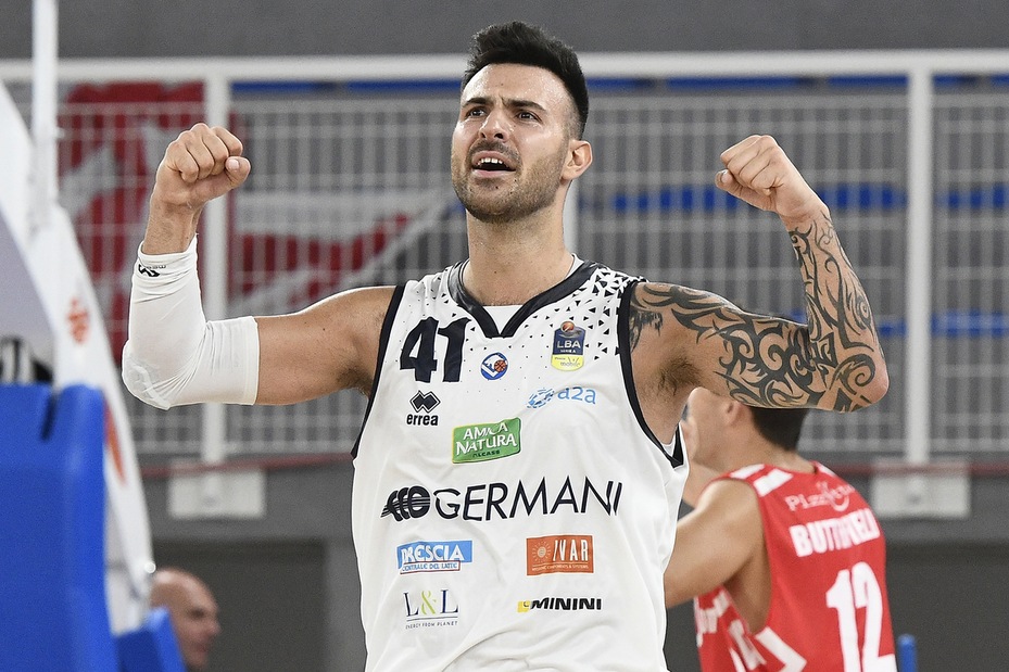 Sacchetti salva Brescia, Giuri sbanca Pistoia