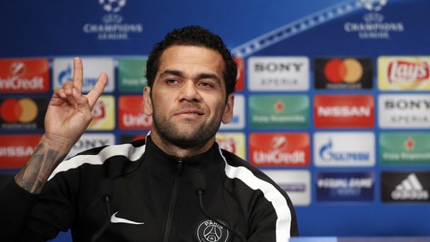 Dani Alves snobba Allegri: «Guardiola il miglior tecnico con cui ho lavorato»