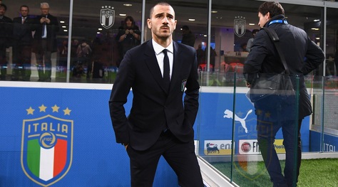 Italia, Bonucci accolto dai fischi di San Siro: «La mamma dei cretini...»