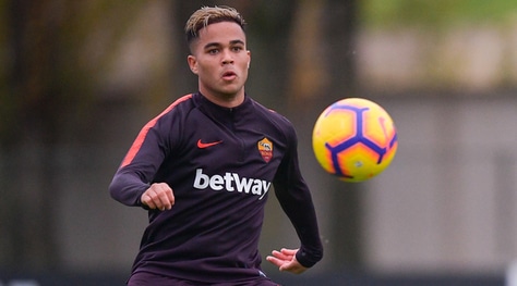 Roma, Kluivert punta il "Golden Boy"
