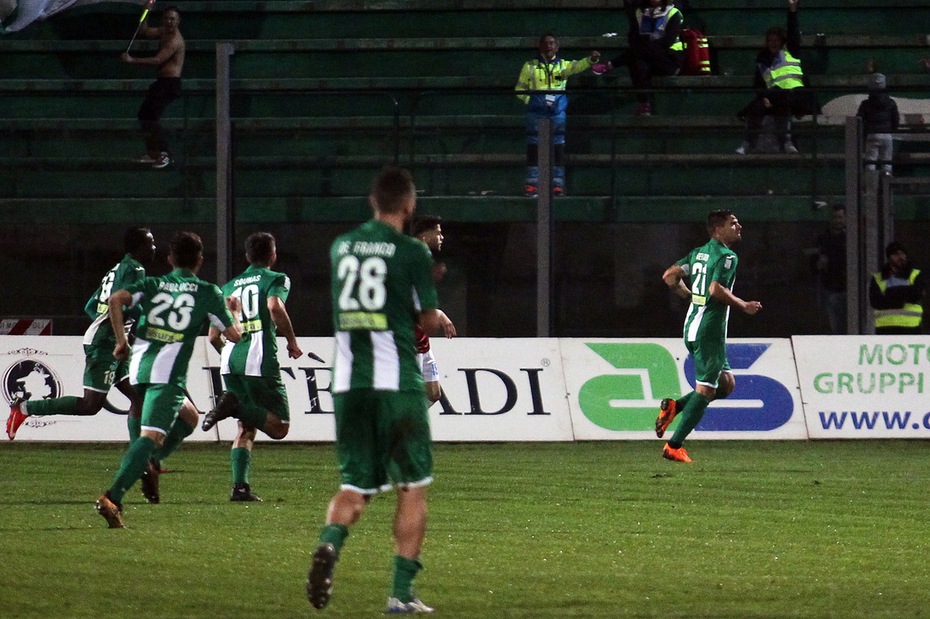 Calciomercato Monopoli, rescinde De Angelis