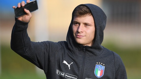 Il Napoli alza la posta per arrivare a Barella