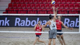 Beach Volley: Ranghieri-Caminati avanzano a L'Aia Beach Volley: Ranghieri-Caminati avanzano a L'Aia