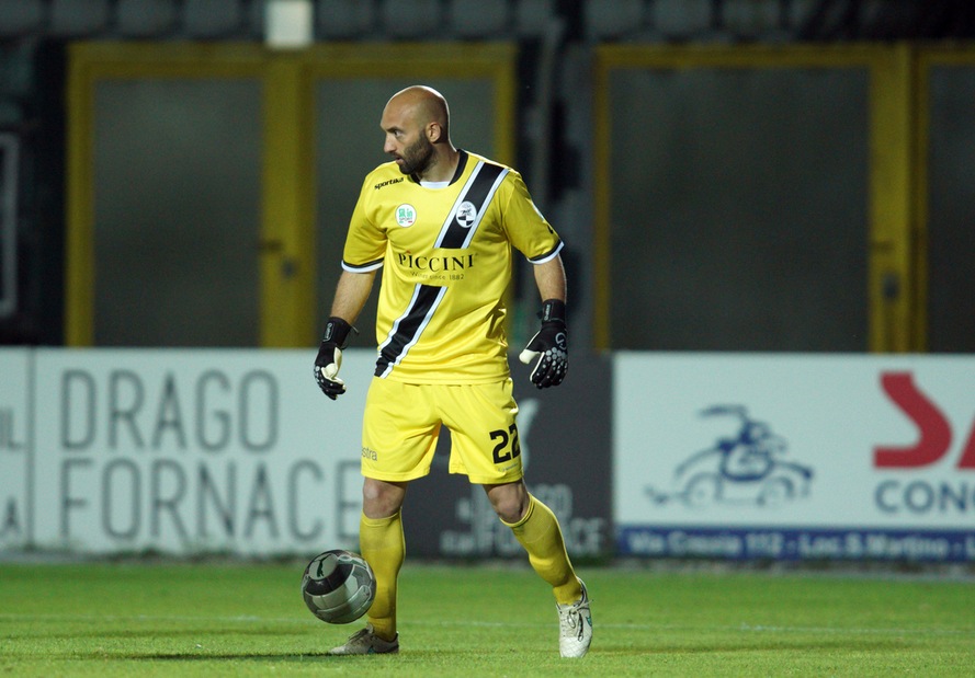 Calciomercato Siena, il portiere Pane ceduto alla Sicula Leonzio