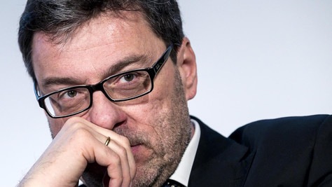 Giorgetti: «I media non devono enfatizzare episodi violenti»
