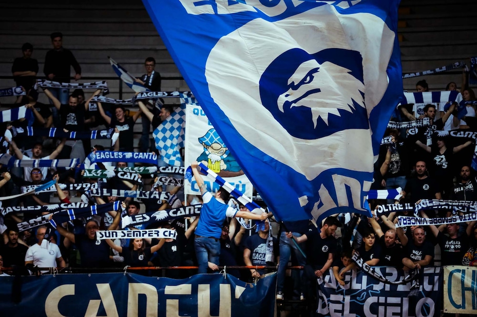 Basket, Serie A: Cantù domina Avellino. Finisce 83-73