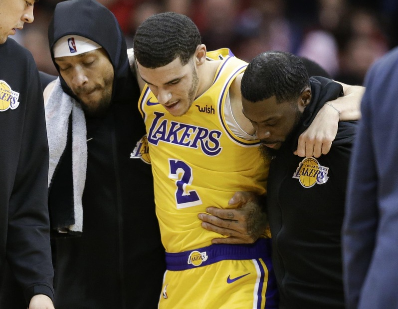 NBA, altri problemi per i Los Angeles Lakers: si ferma anche Lonzo Bal