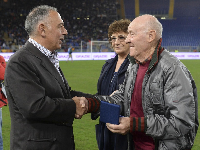 Roma in lutto, addio a Pedro Manfredini
