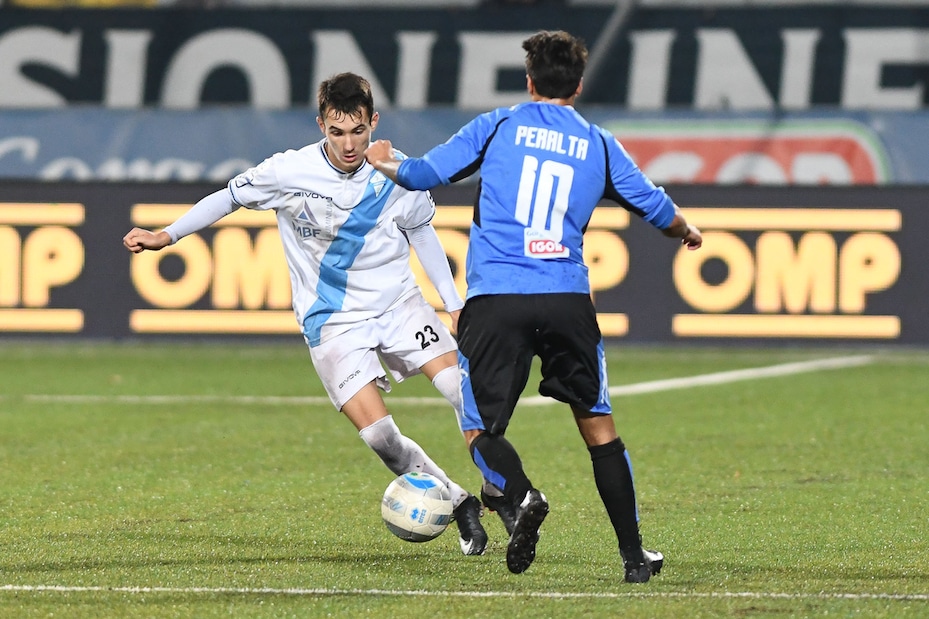 Calciomercato Olbia, ecco Peralta e Maffei