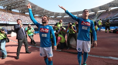 Rivoluzione Napoli, largo ai giovani