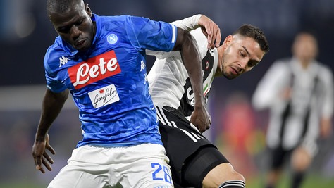 Napoli, tutti a cena: offre Koulibaly