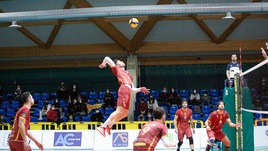 Roma cede a Modica al tie break