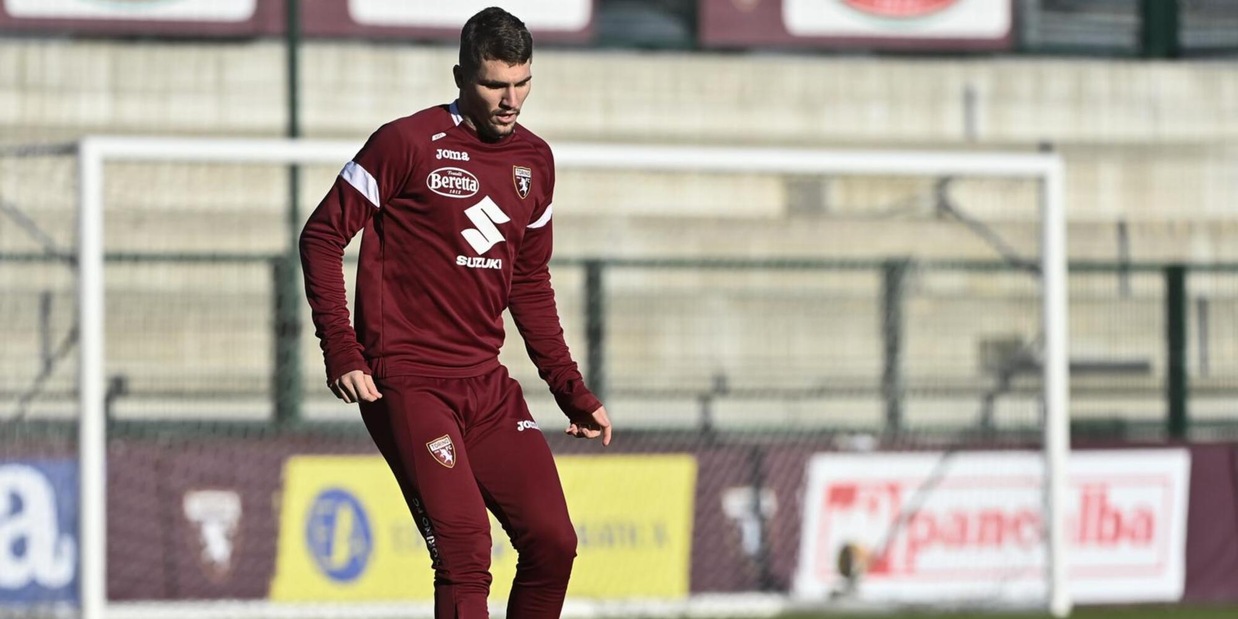 Torino, assente Lyanco. Singo: personalizzato