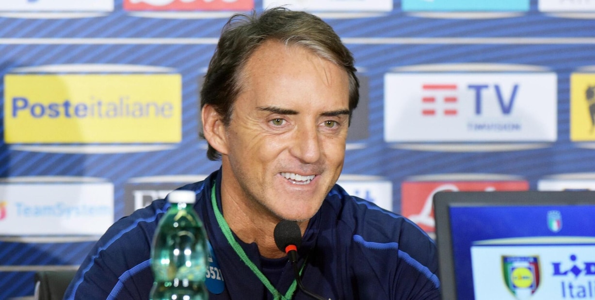 Mancini lancia l'Italia per gli Europei: «Adesso divertiamoci»