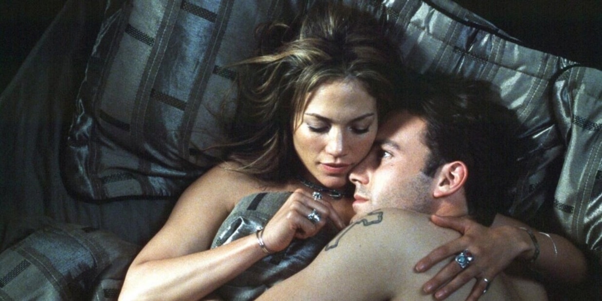 Ben Affleck e Jennifer Lopez: il bacio conferma l'amore ritrovato