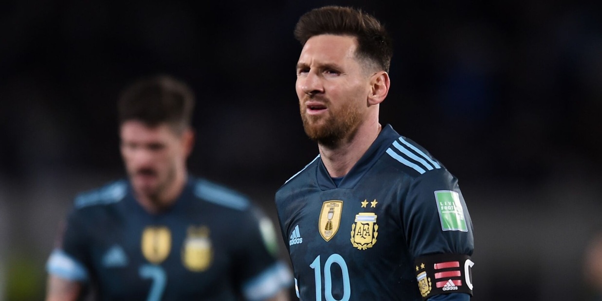 Messi contro l'arbitro brasiliano: la polemica dopo Argentina-Perù