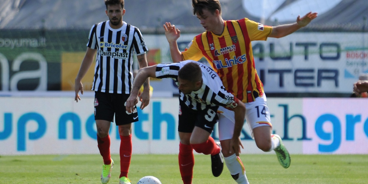 Lecce, sovraccarico per Helgason