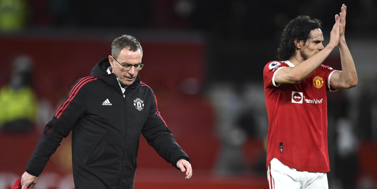 United, Rangnick toglie dal mercato Cavani: "Con noi fino a giugno" United, Rangnick toglie dal mercato Cavani: "Con noi fino a giugno"