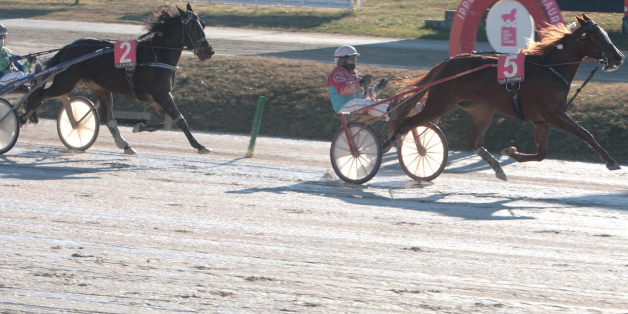 Milano si rimette di trotto