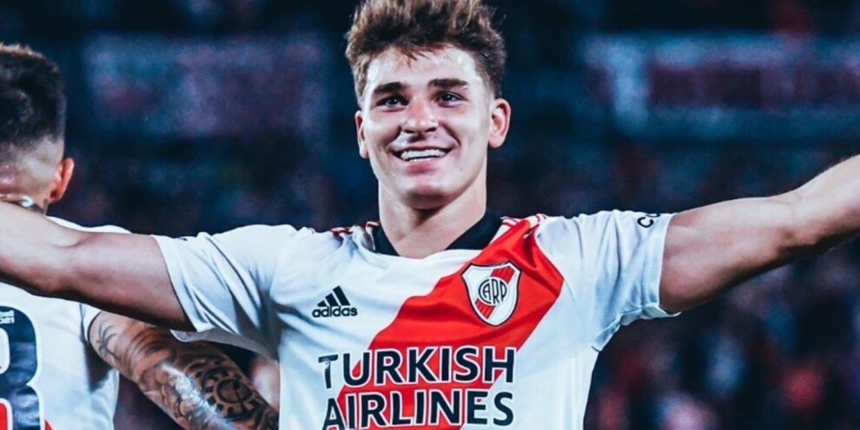 Ufficiale, Alvarez al Manchester City: resterà in prestito al River Plate