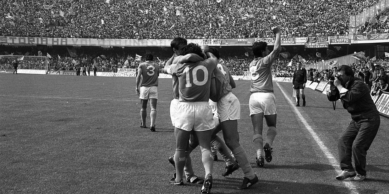 Napoli, sui social il ricordo del secondo scudetto del 1990