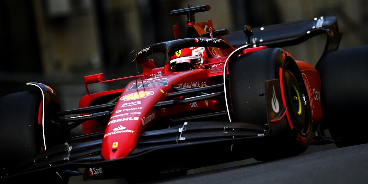 F1, Gp Azerbaijan: pole position Leclerc, quarto Sainz