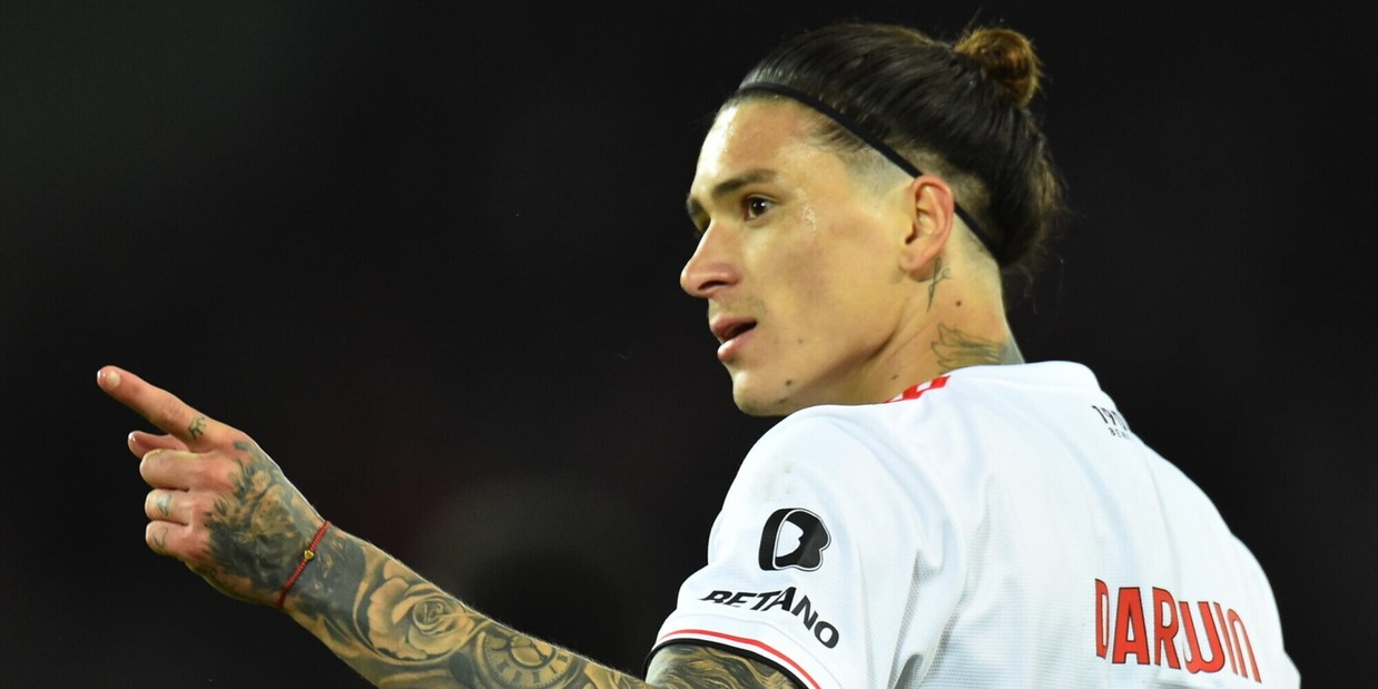 "Darwin Nunez al Liverpool: 5 anni di contratto e 100 milioni al Benfica"