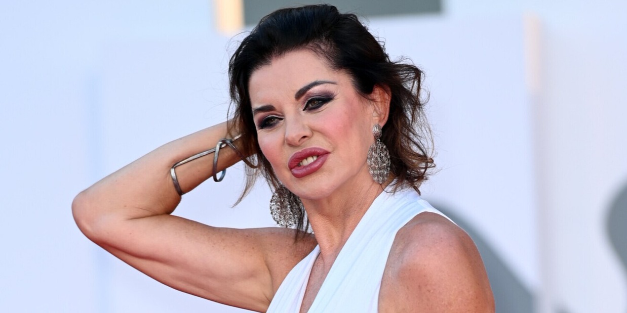 Alba Parietti derubata, continui furti in casa: "Perché non denuncio"