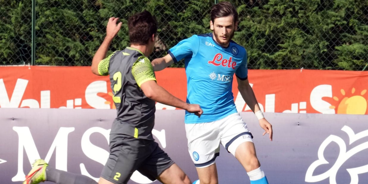 Il Napoli domina nel segno di Kvaratskhelia: 10-0 all'Anaune