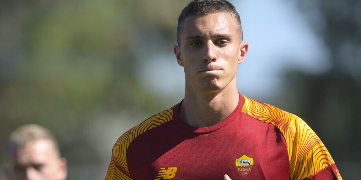 Roma, infortunio (e mercato) per Calafiori: lascia il ritiro in Portogallo