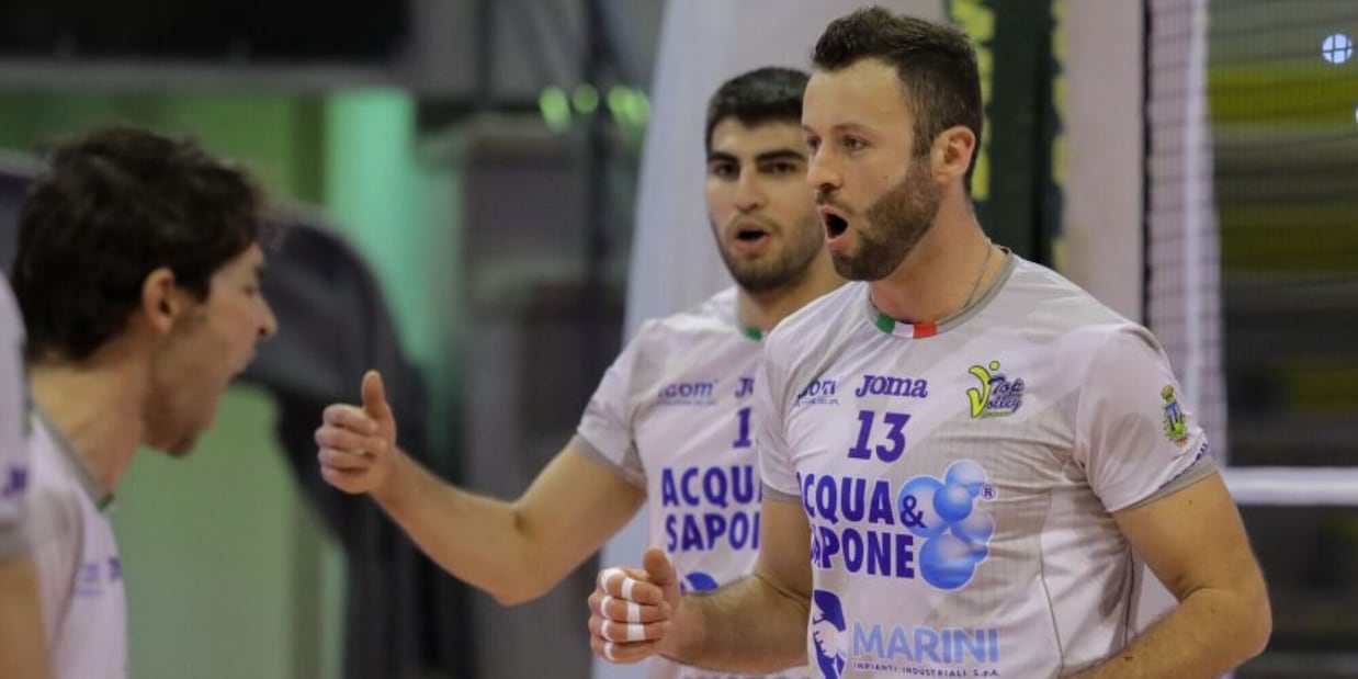Andrea Rossi torna alla Top Volley