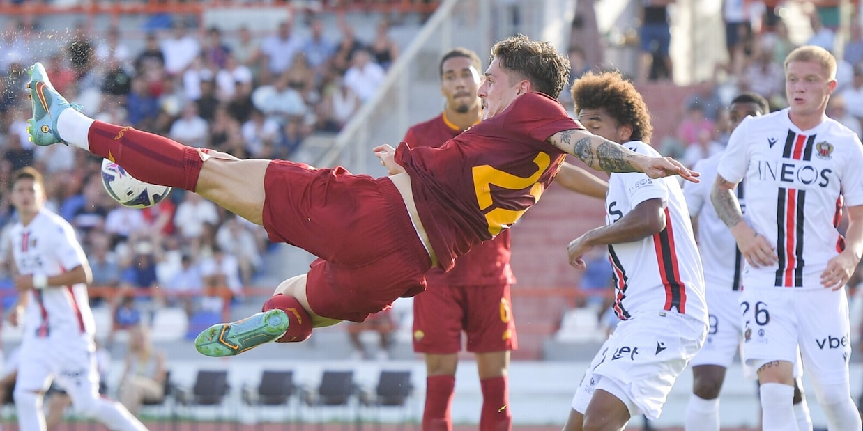 Roma-Nizza 1-1: apre Brahimi, l'ex Juve Lemina regala il pari a Mourinho con un autogol