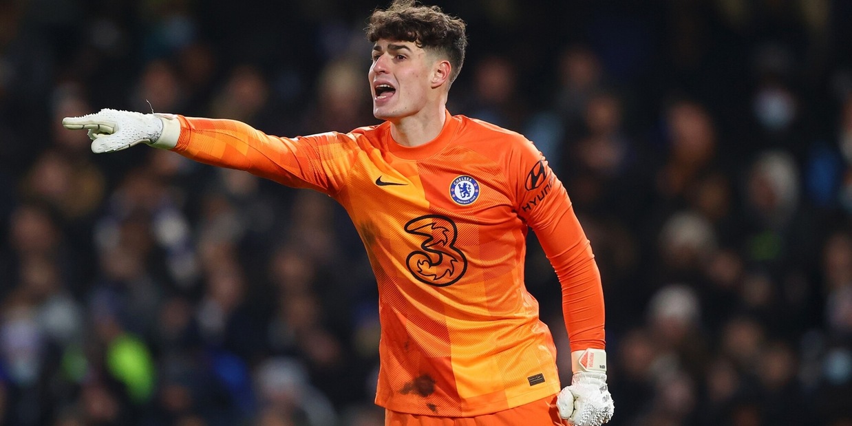 Napoli, Kepa firma in settimana