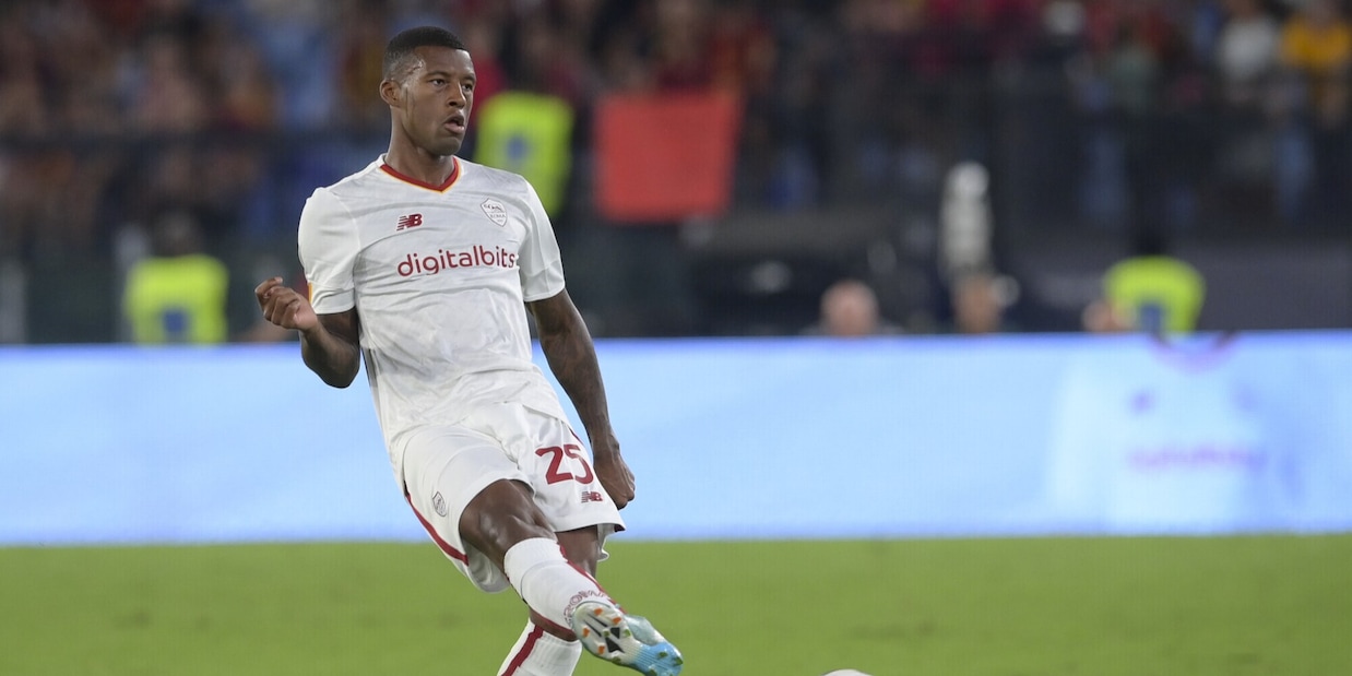 Roma, Wijnaldum cresce ma parte dalla panchina